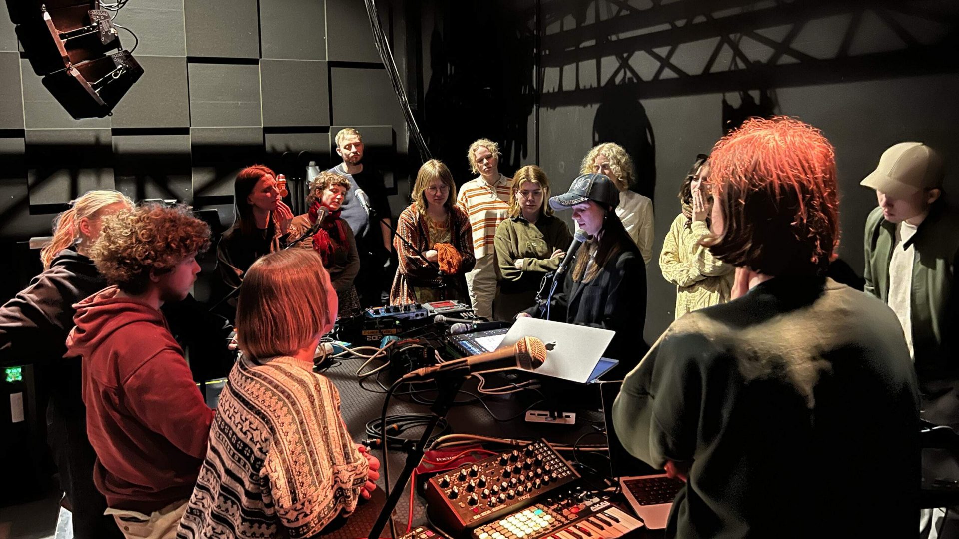 Student invites 2.4 Ingri Jordahl Østensen og Serhat Sahin