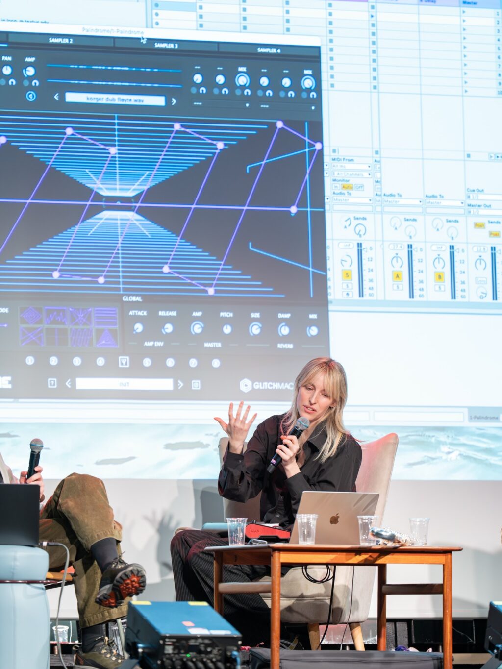 Instagram post from createme.uia. This post is in position 7.