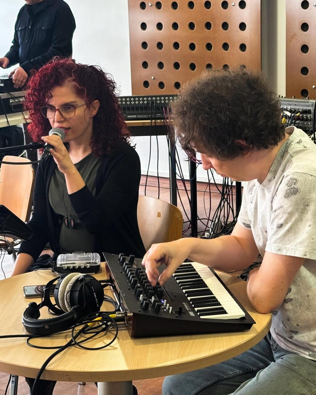 Instagram post from createme.uia. This post is in position 1.