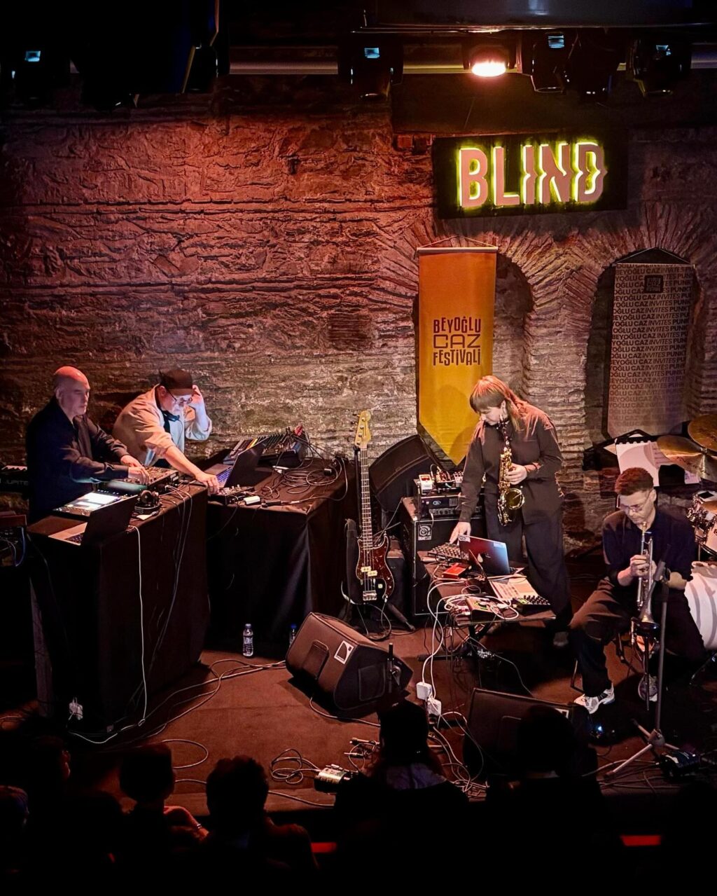 Instagram post from createme.uia. This post is in position 3.