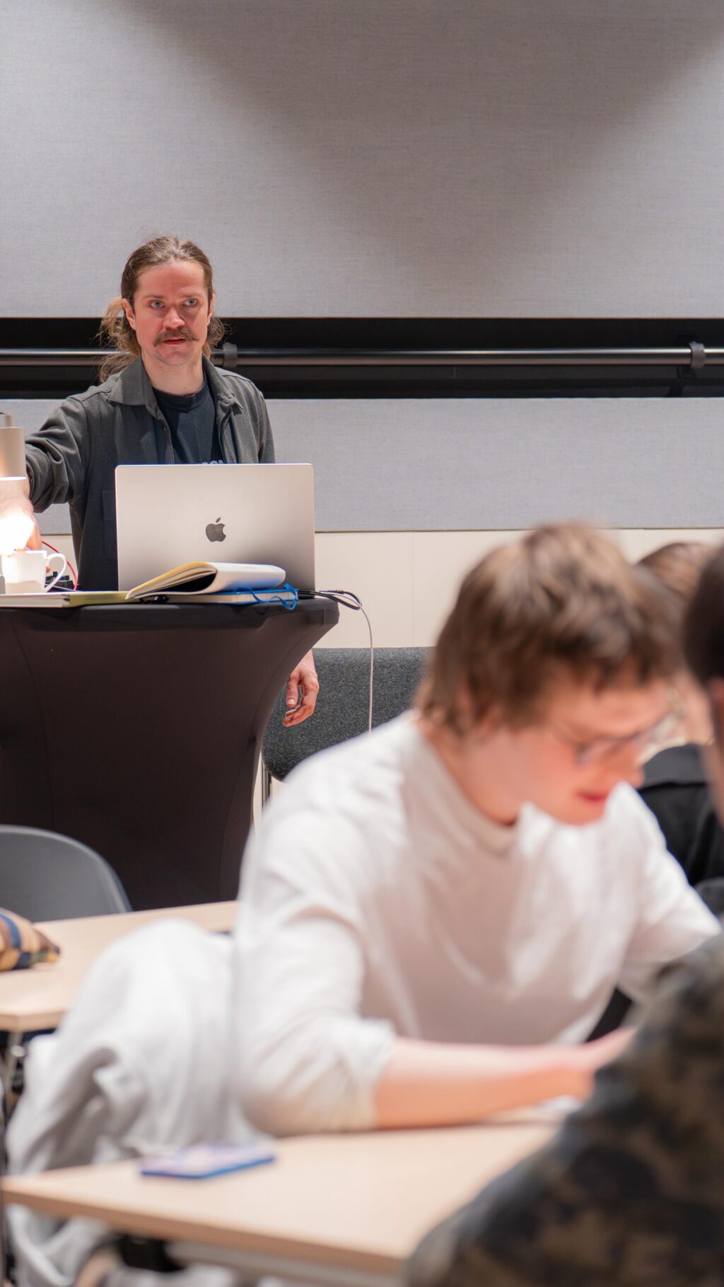 Instagram post from createme.uia. This post is in position 1.