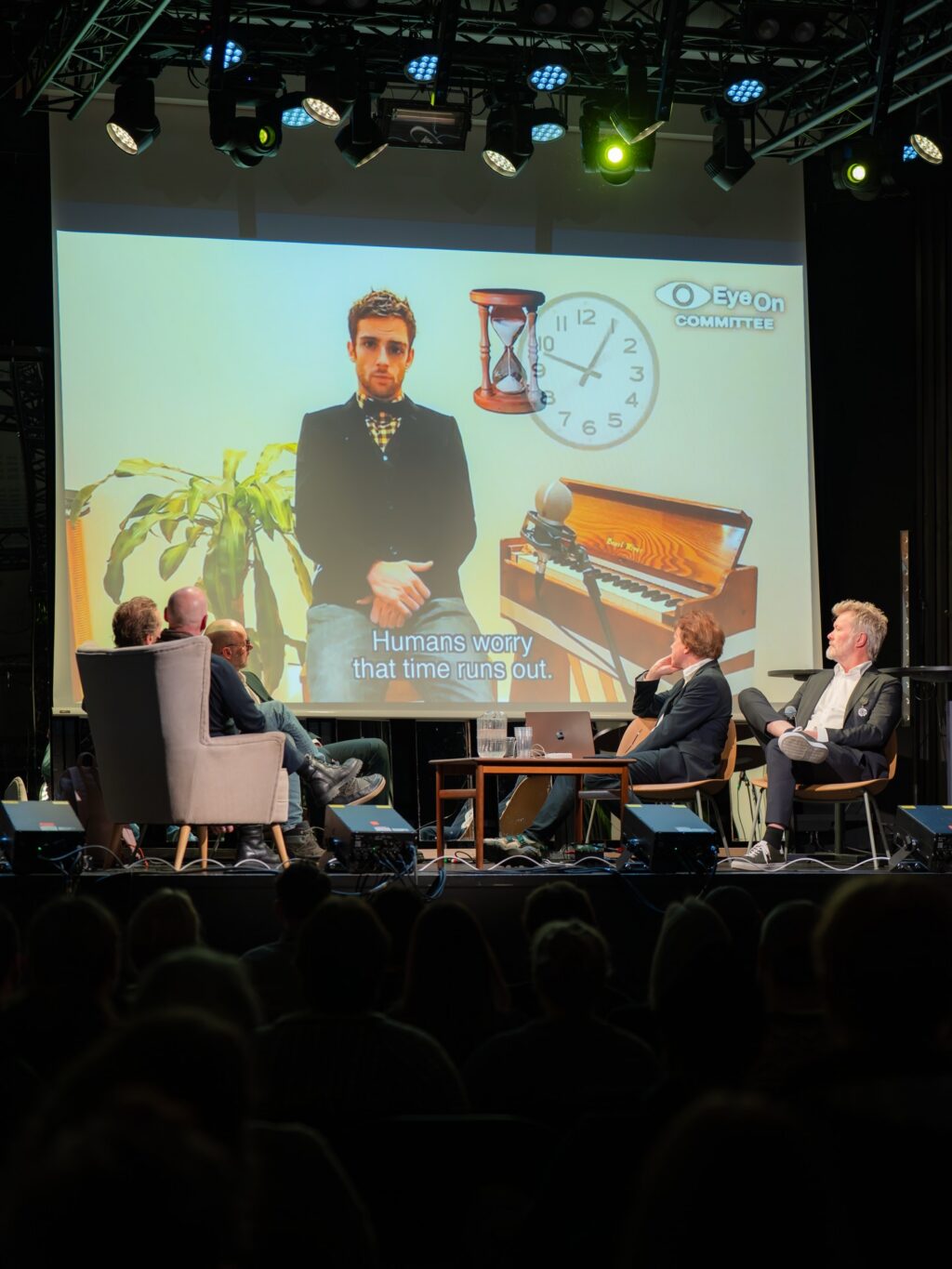 Instagram post from createme.uia. This post is in position 1.